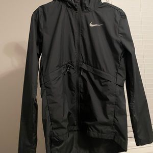 XS NIKE BLACK WINDBREAKER